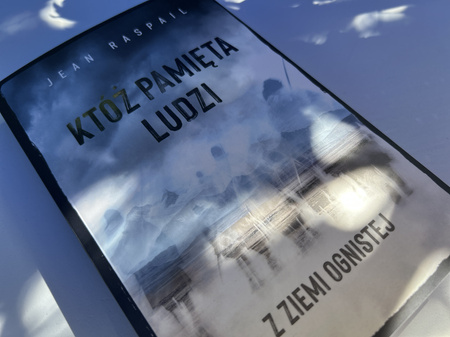 Któż pamięta ludzi z Ziemi Ognistej