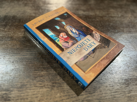 Niepojęte dary. Kolędy i pastorałki + CD kolędy staropolskie