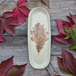 Półmisek wąski z liśćmi dębu
