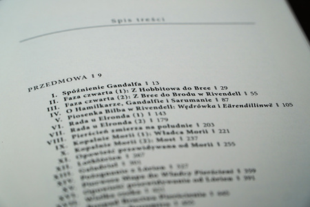 Zdrada Isengardu [Historia Śródziemia t. 7]