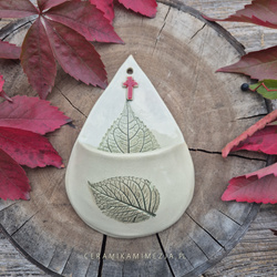 Kropielnica średnia z zielonym liściem