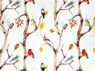 Satynowy obrus w zimowe ptaki (150x160 cm)